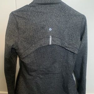 Lululemon size 6 jacket